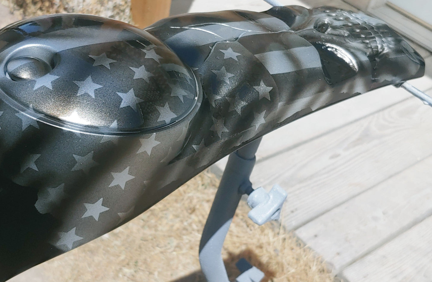 Big 3D Skull Tattered American Flag Harley console