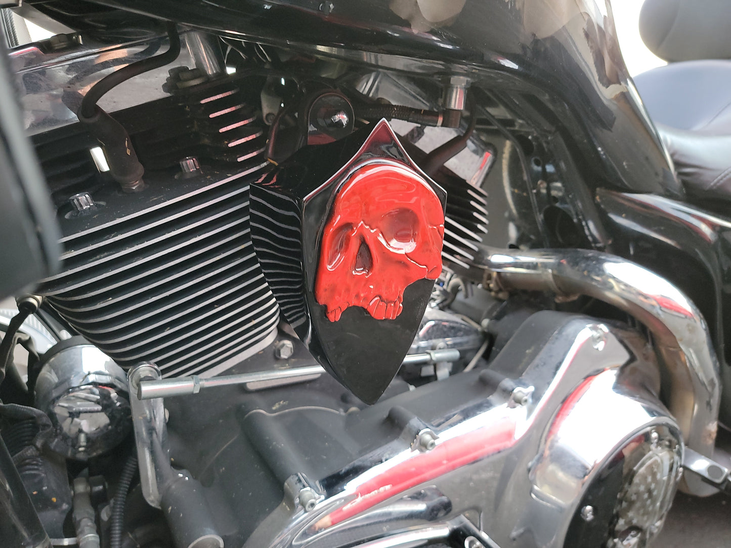 3D twisted skull Harley horn cover