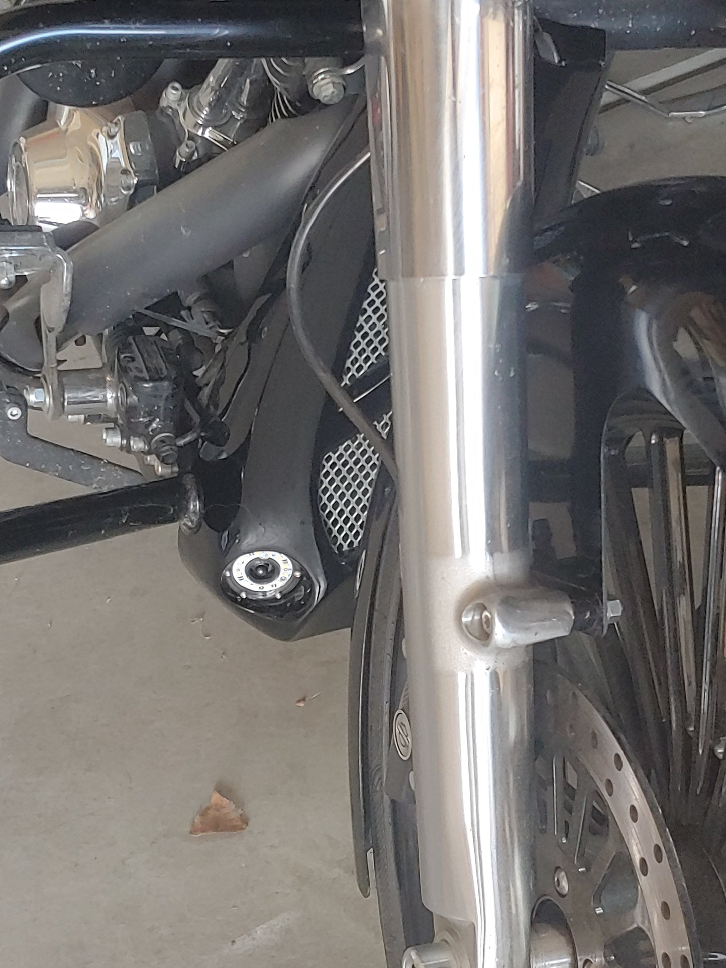 Harley chin spoiler NON RAKED
