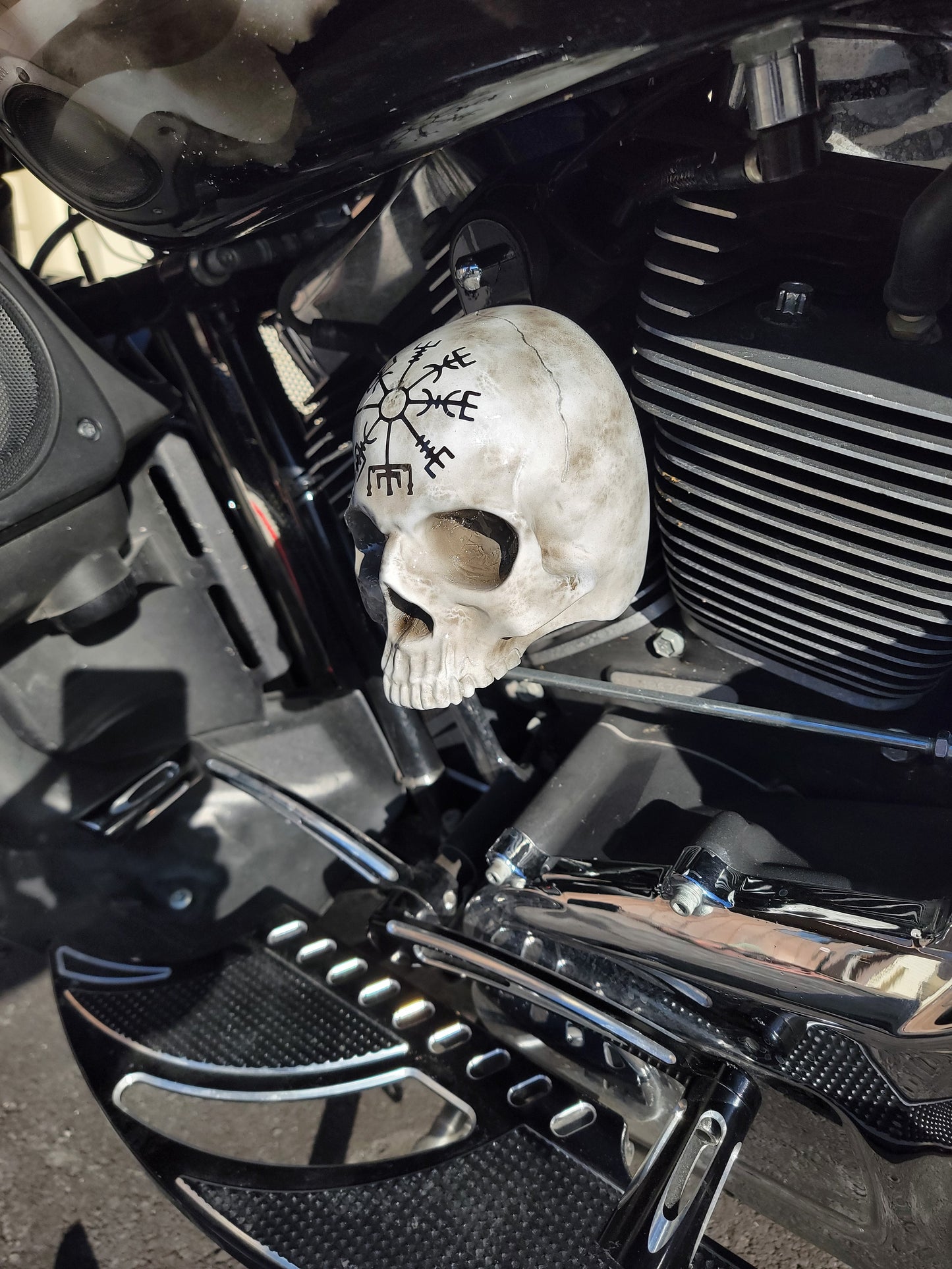 Ancient skull Deathly Hallows symbol horn cover