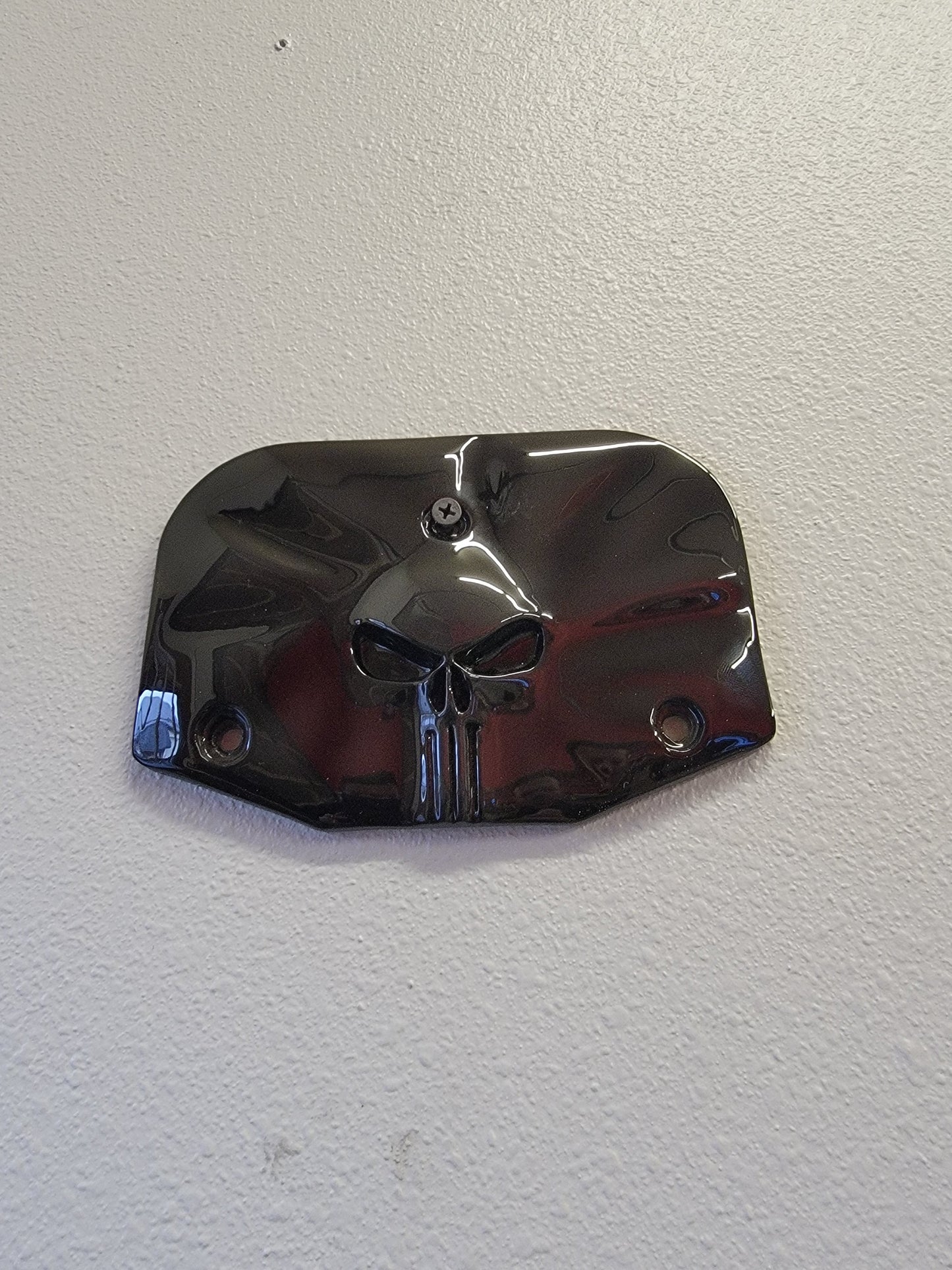Backrest plate punisher stretching through