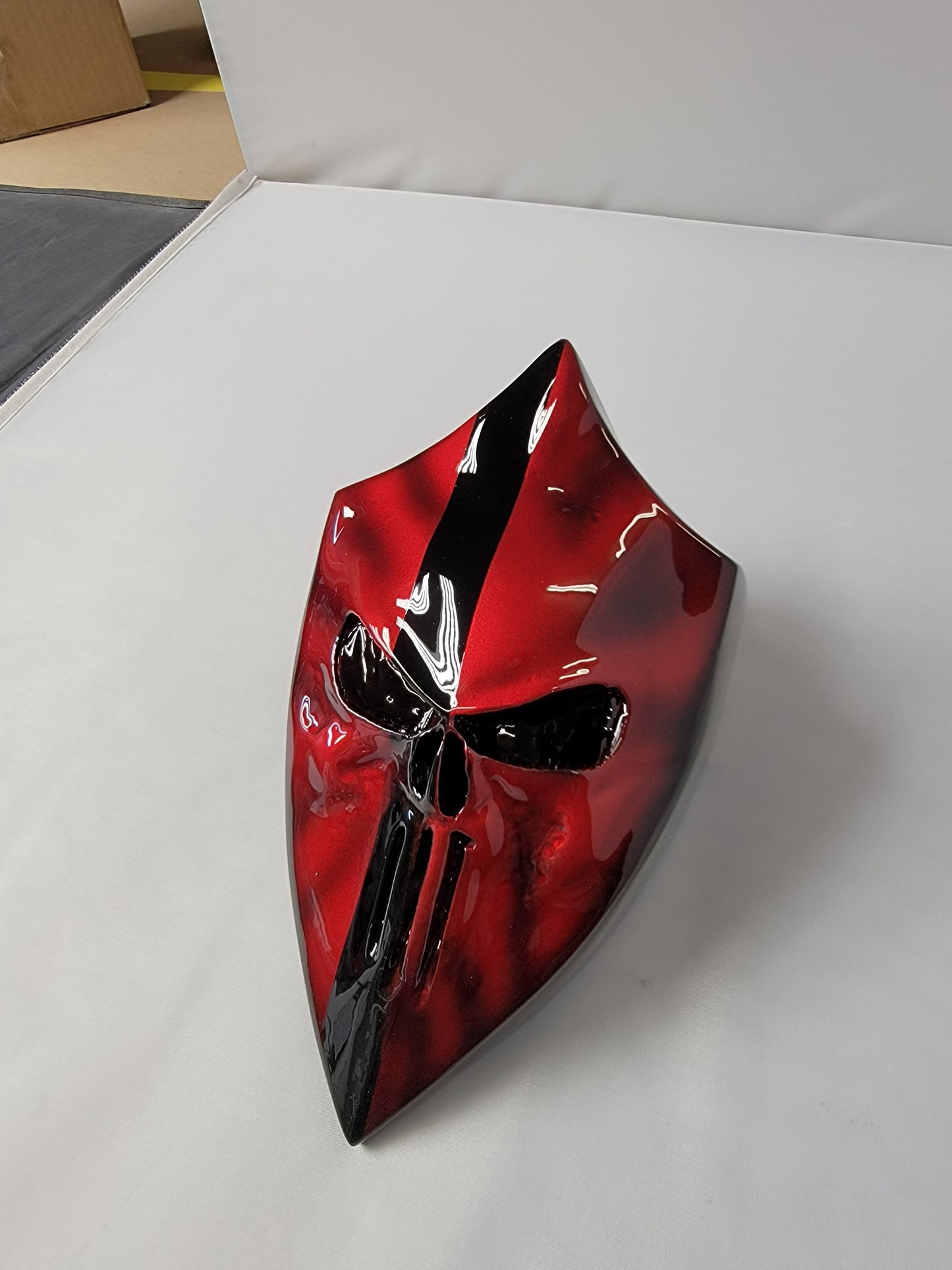 Punisher theme arrowhead shaped horn cover