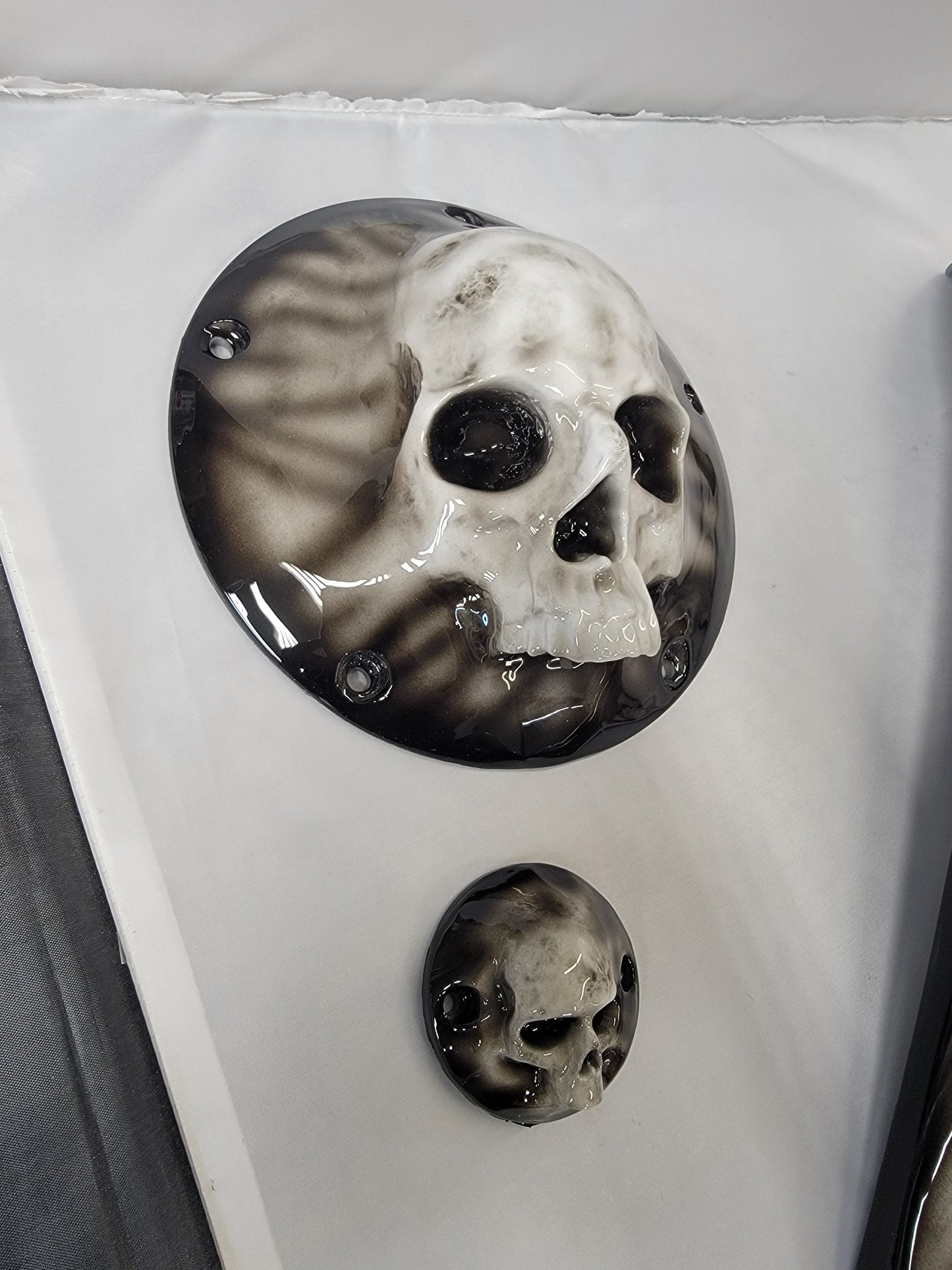 3D Ancient Skull derby and points cover