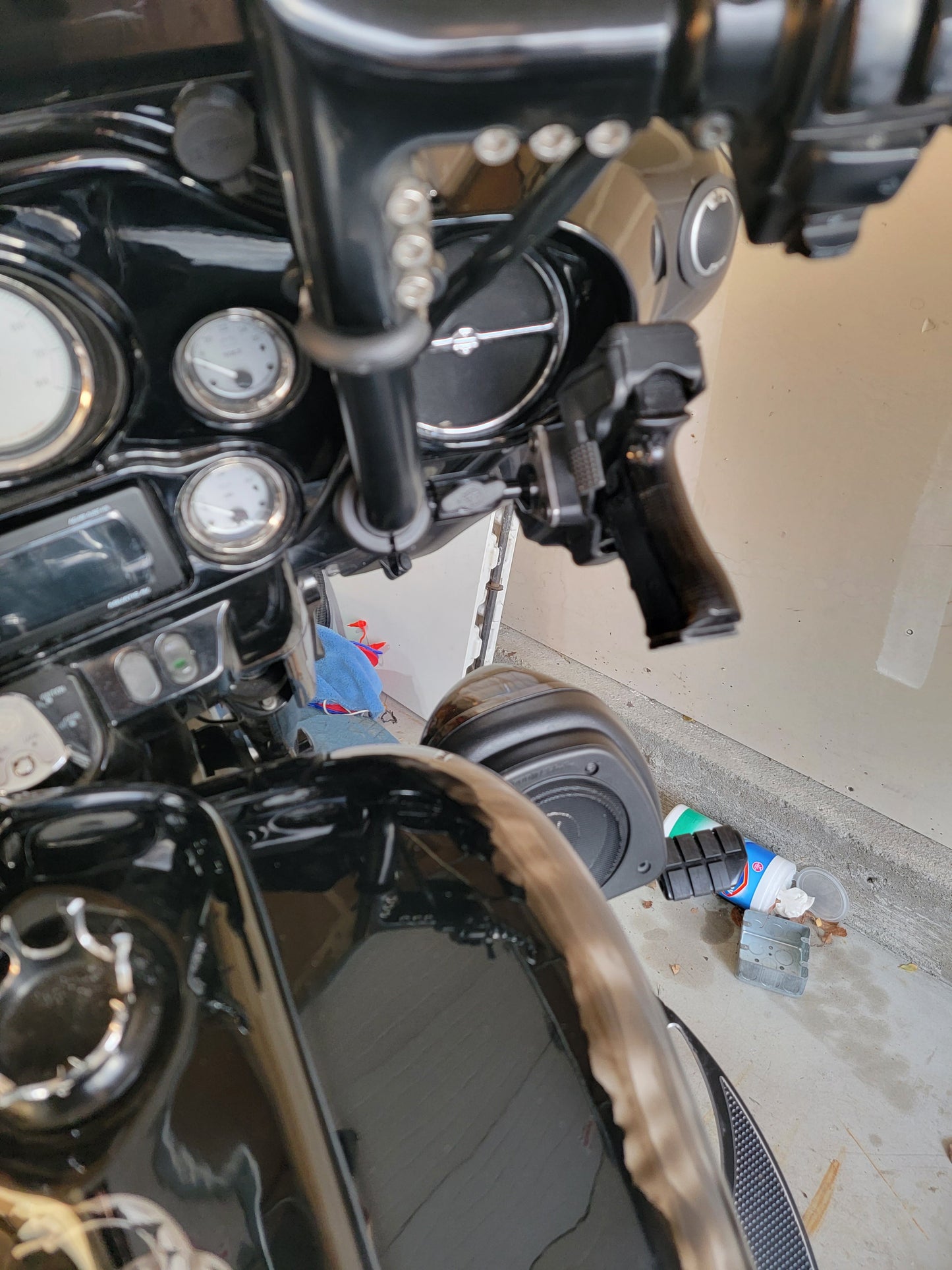 Universial bar holster Full Size Sidearm