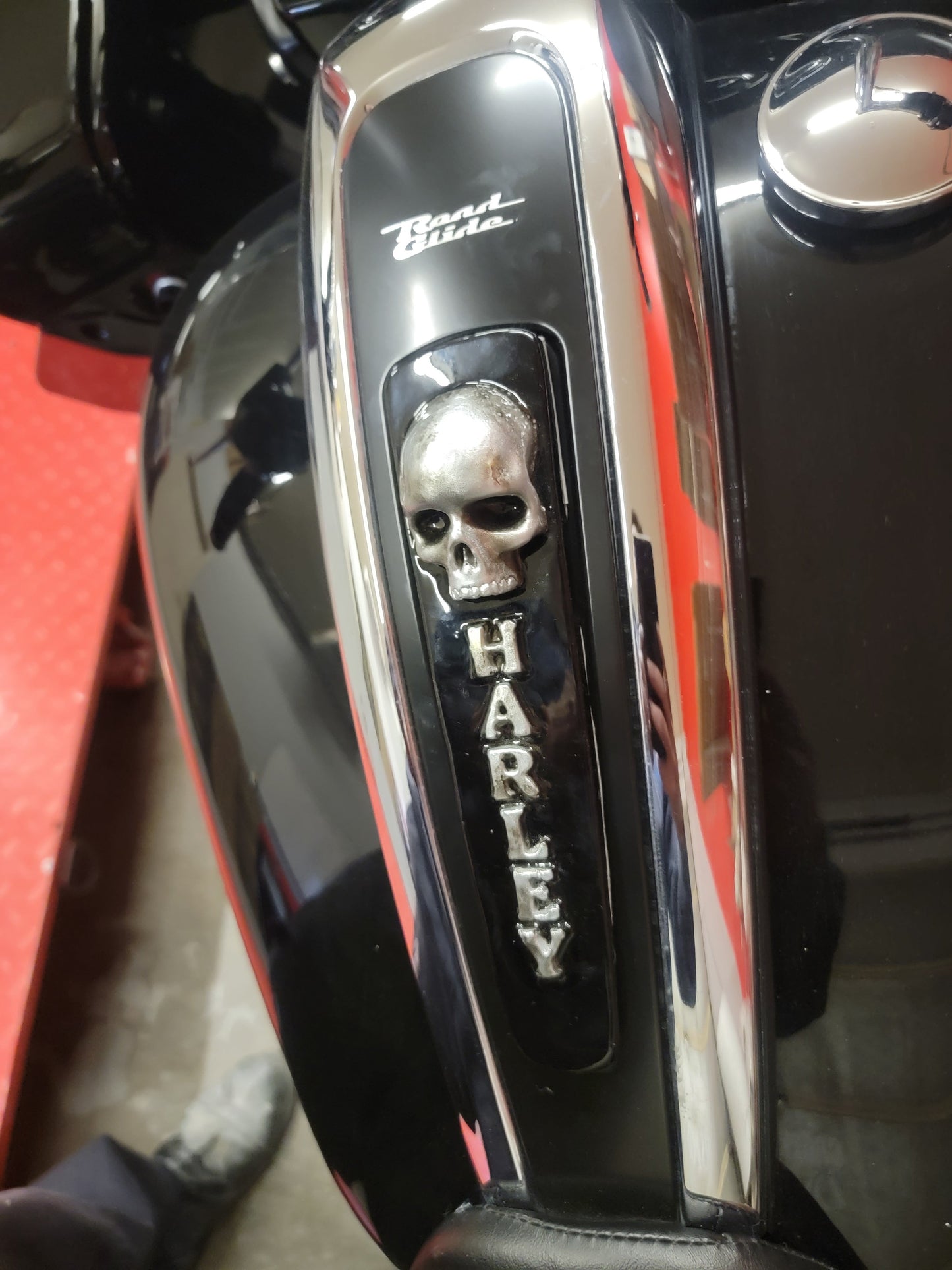 21+ touring console insert 3D ancient skull