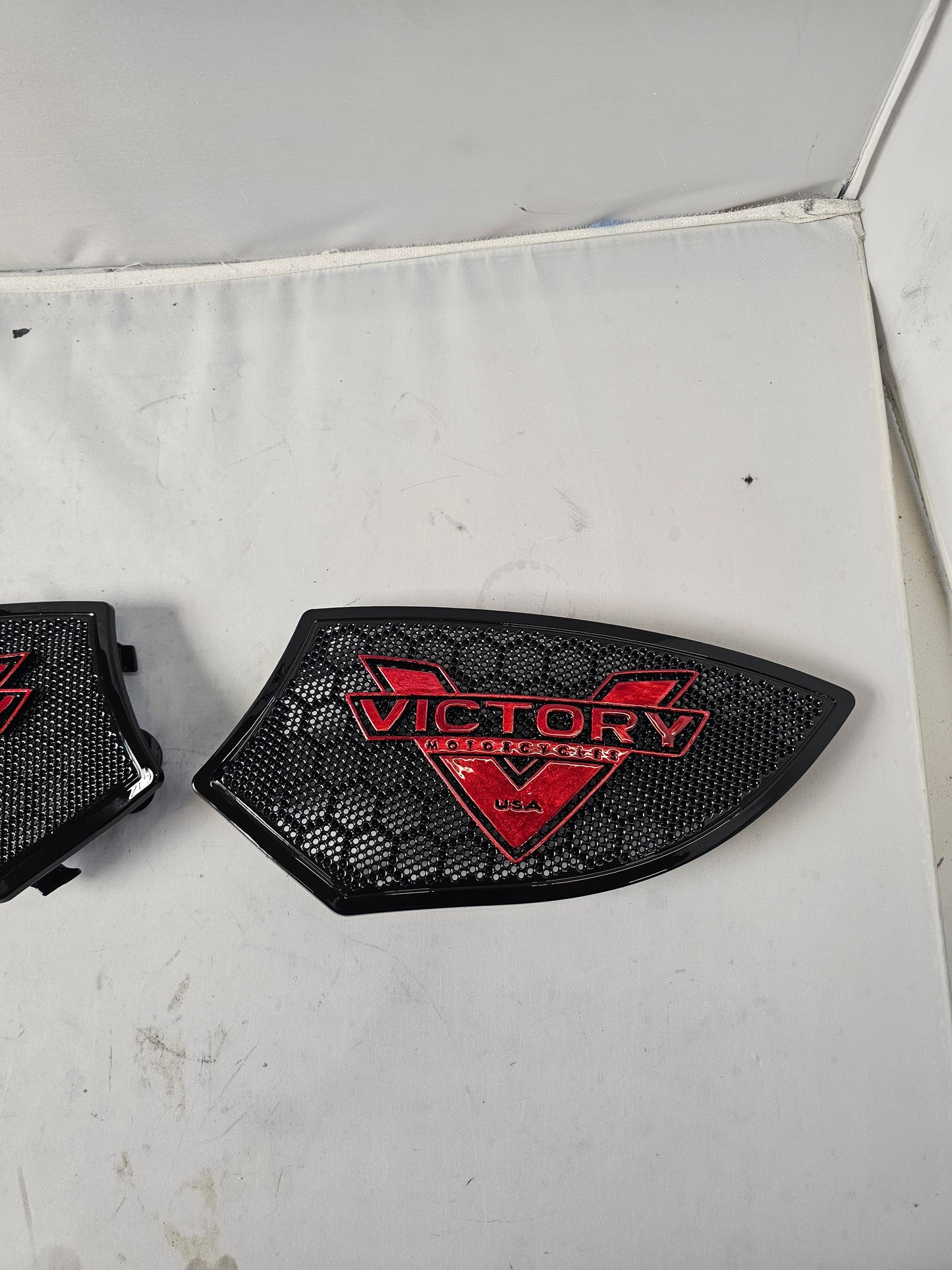 Victory logo inner Victory grills