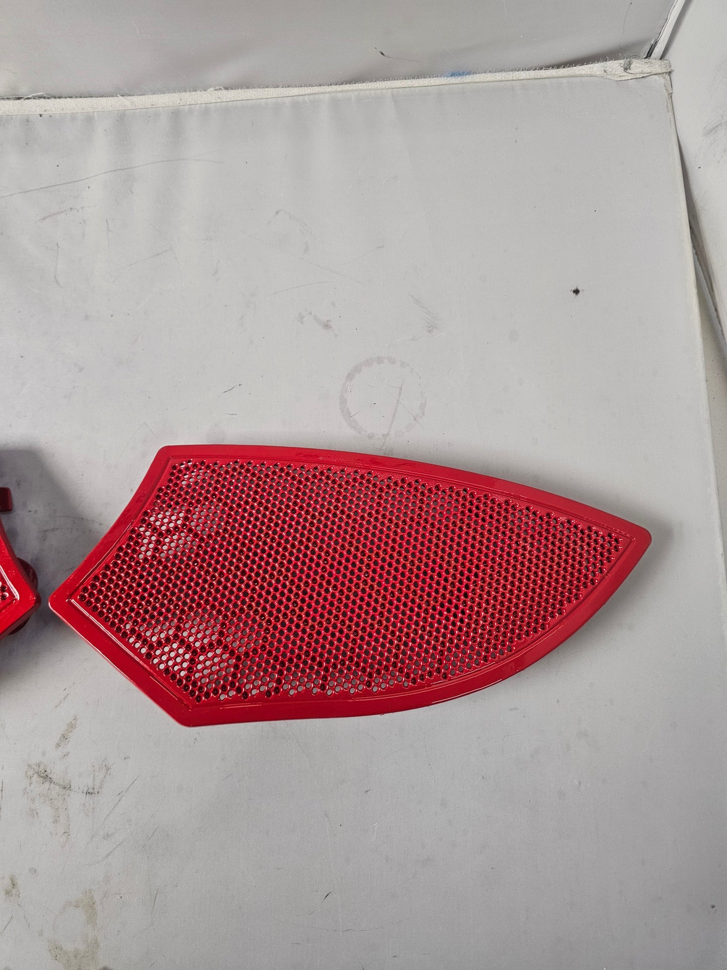 Stock inner Victory grills