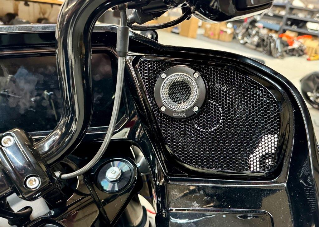 2024 Road Glide with Diamond horn speakers grill covers set