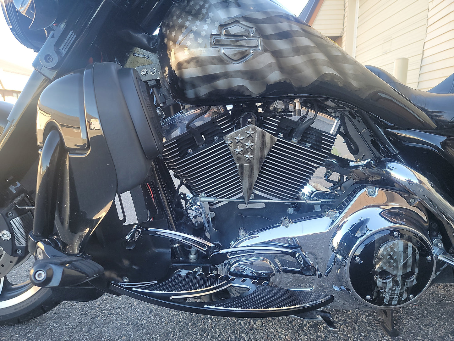 22 Memorial American flag Horn Cover