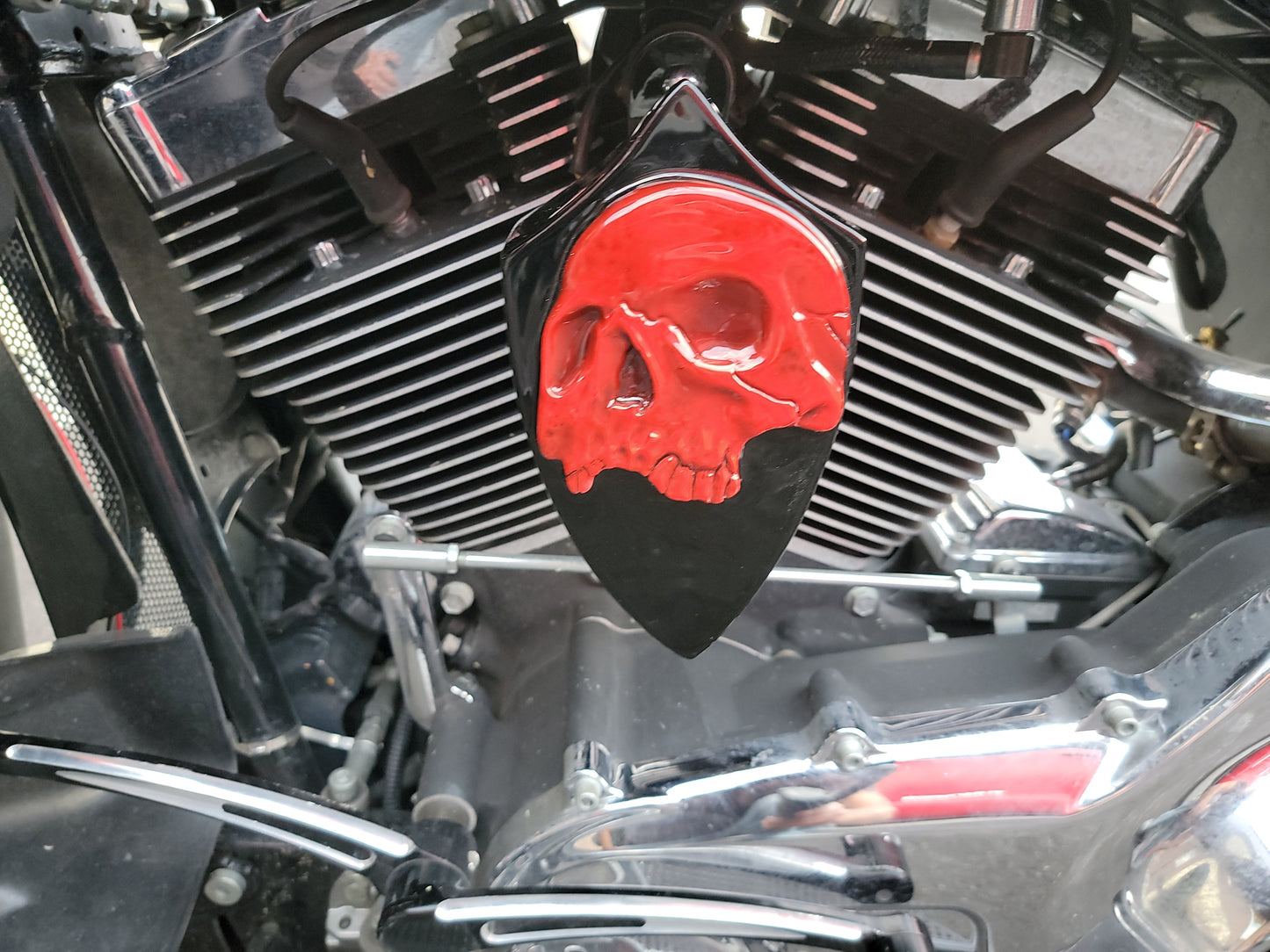3D twisted skull horn cover