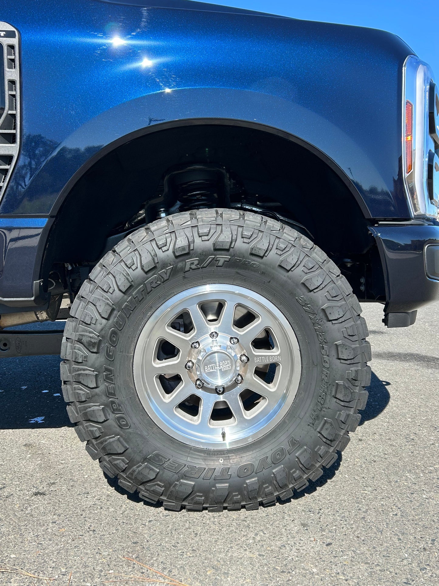 SIERRA | HoldFAST | MACHINED