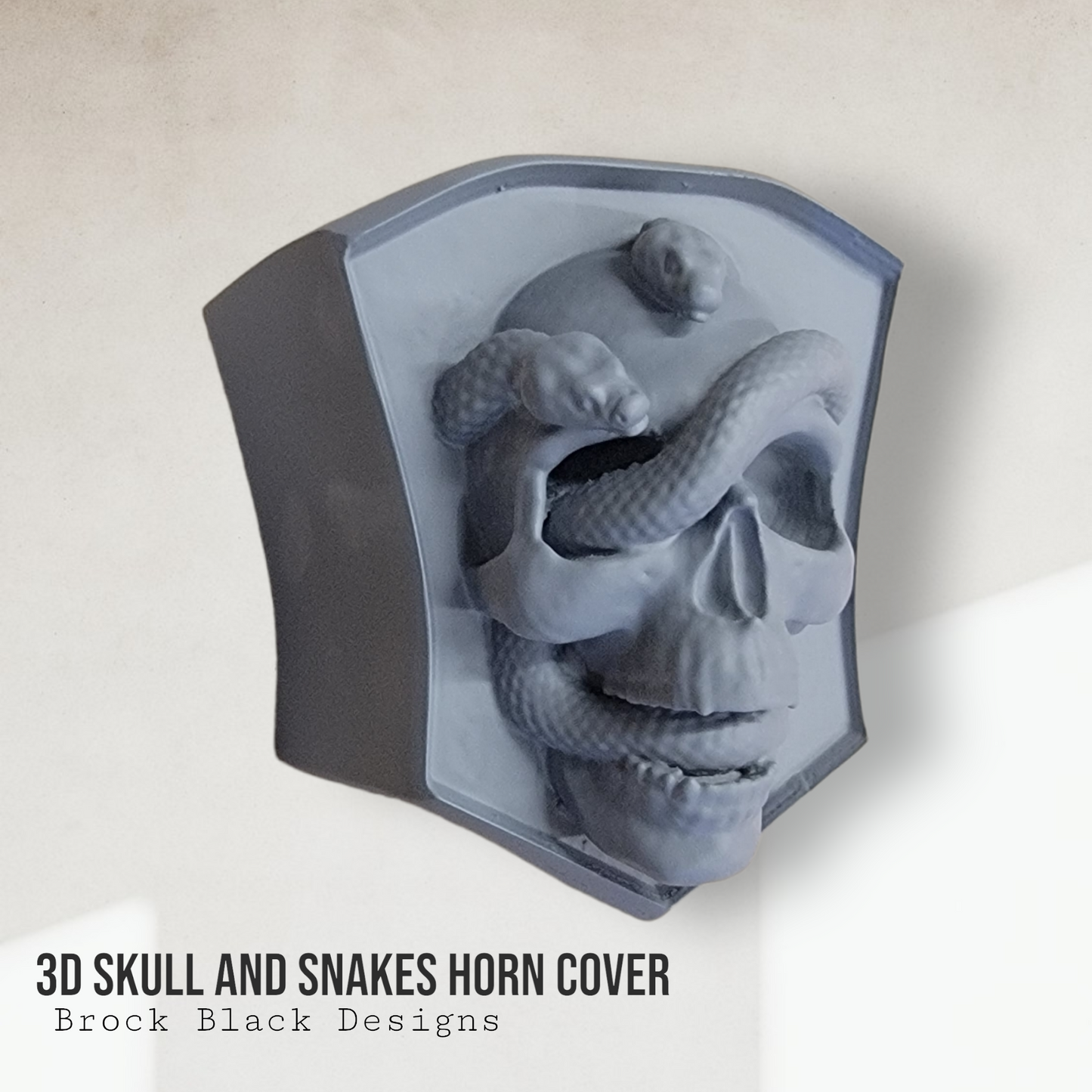 3D Skull and snakes side-mounted horn cover