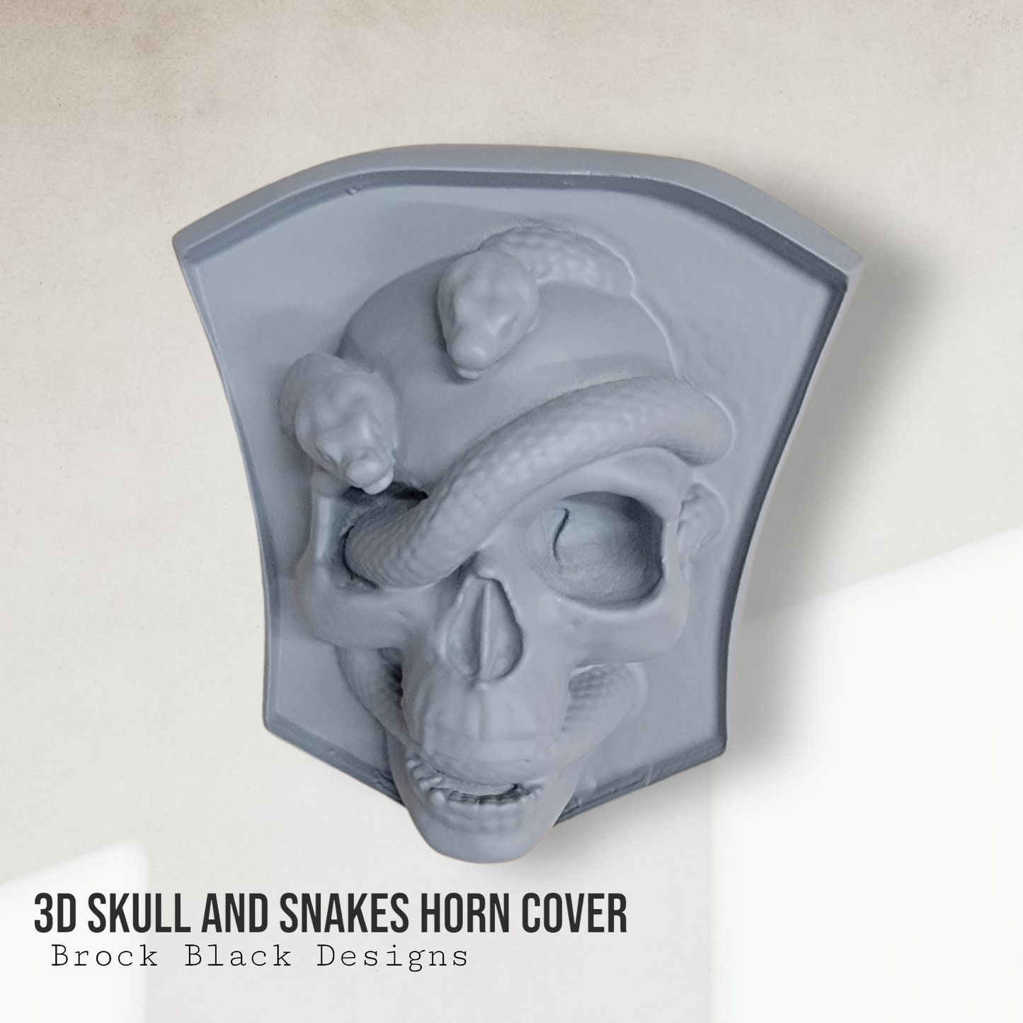 3D Skull and snakes side-mounted horn cover