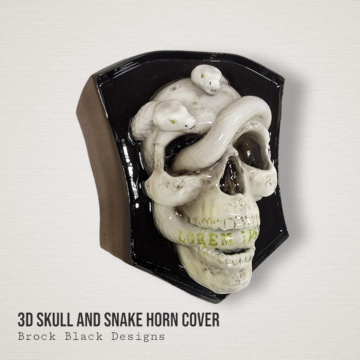 3D Skull and snakes side-mounted horn cover