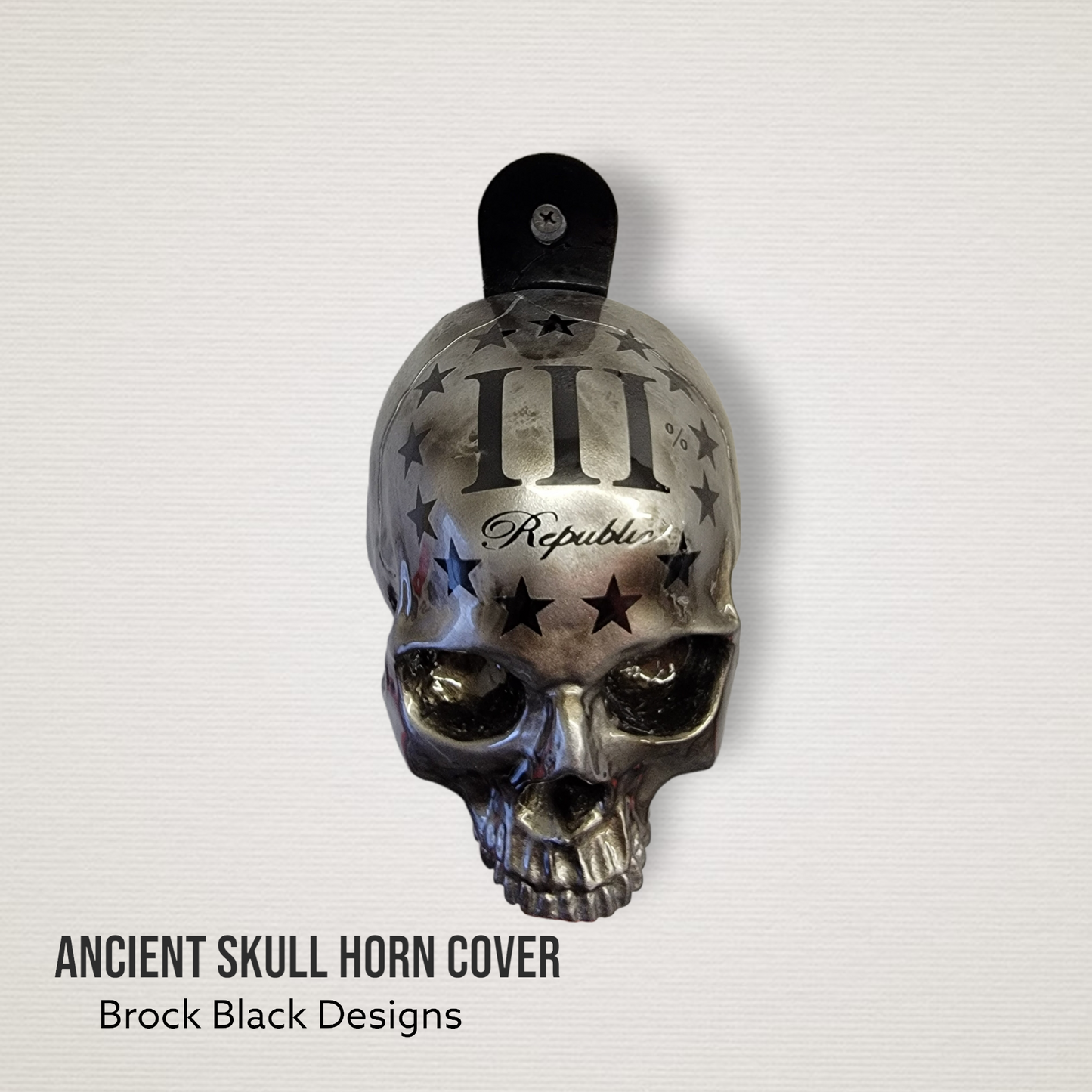 Horn cover with 3D Ancient skull theme