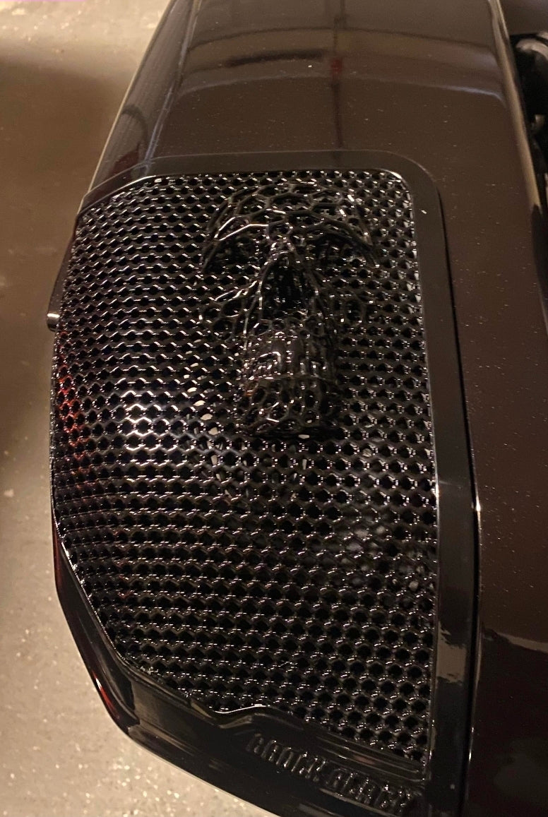 24+ Harley Davidson bag lid Speaker Grill Cover webbed skull