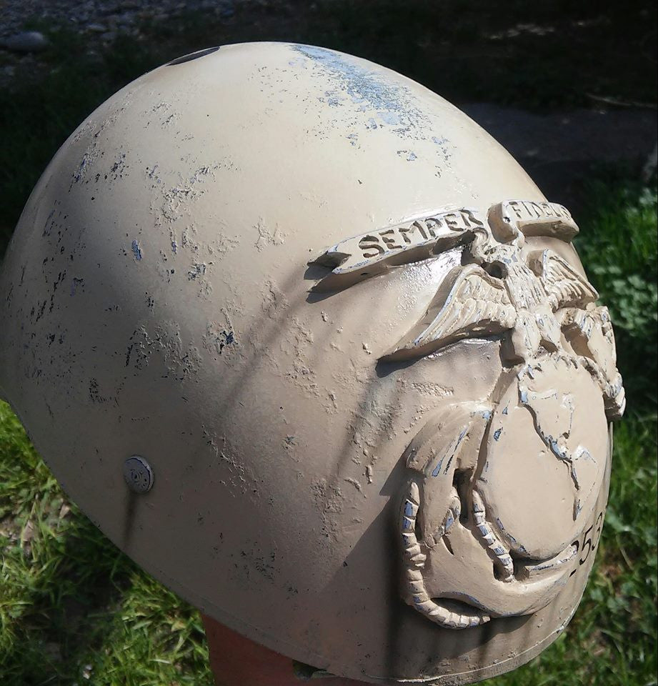 helmet USMC and Soldiers cross