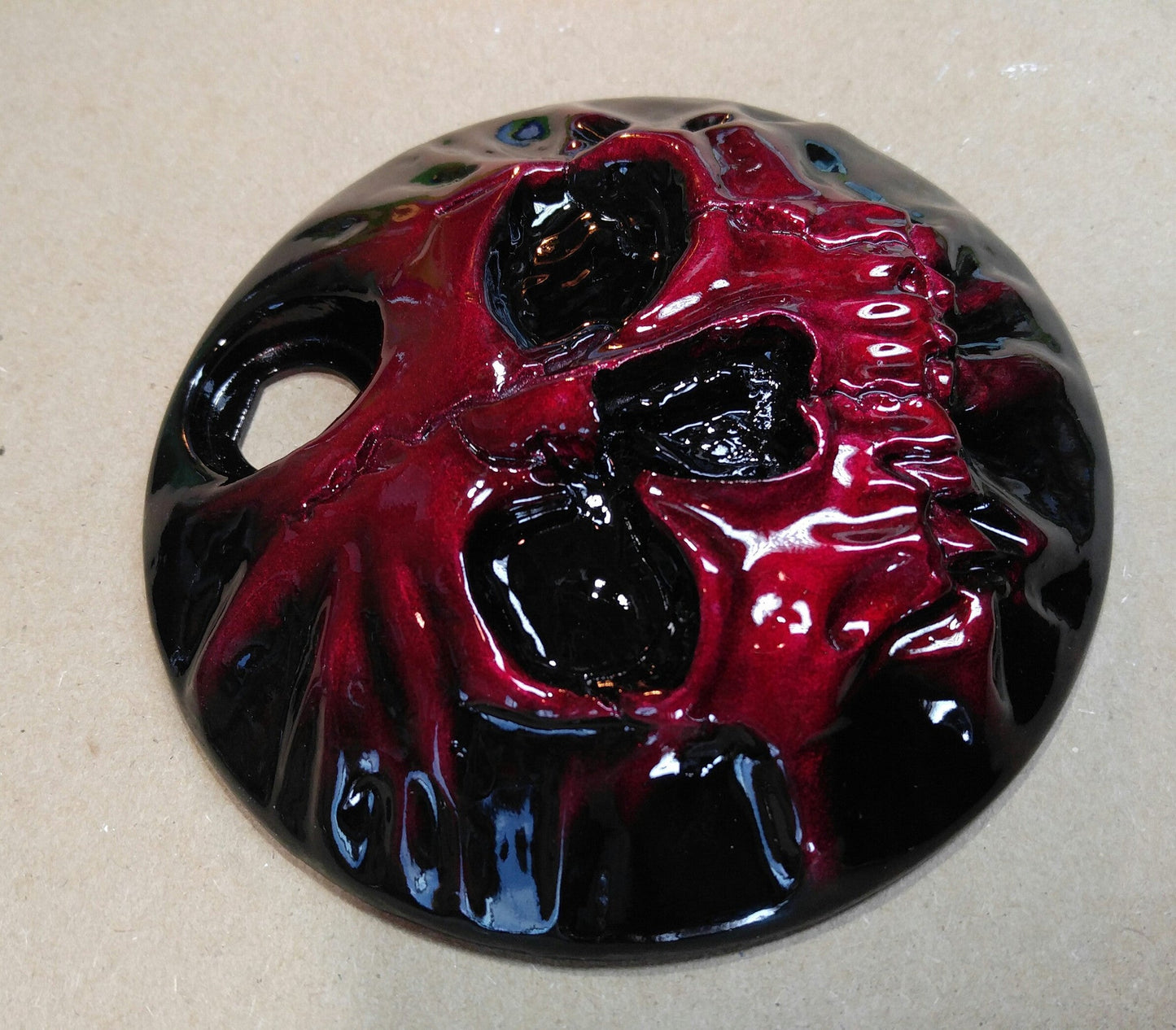 Realistic skull on Harley touring fuel door